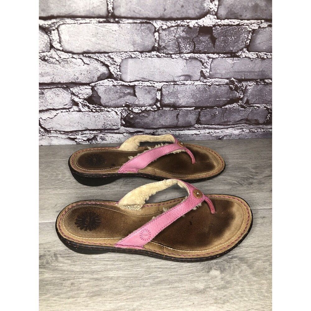 UGG Australia 1791 Hamoa Pink Leather Flip Flop Thong Sandals Women Sz 10M US/41